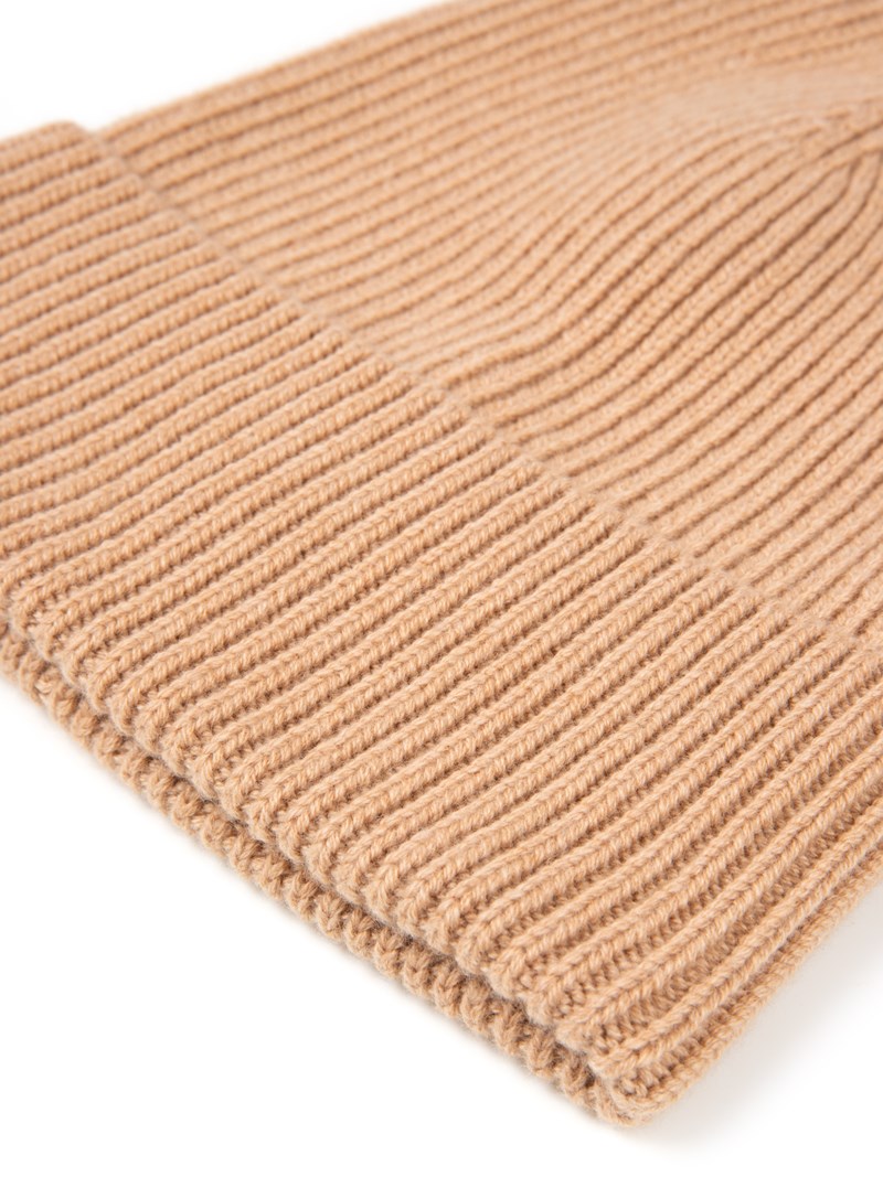 Mössa beanie apricot 2