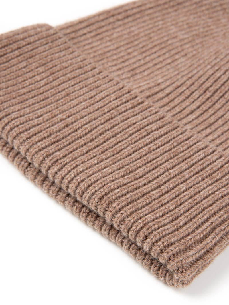 Mössa beanie apricot 2