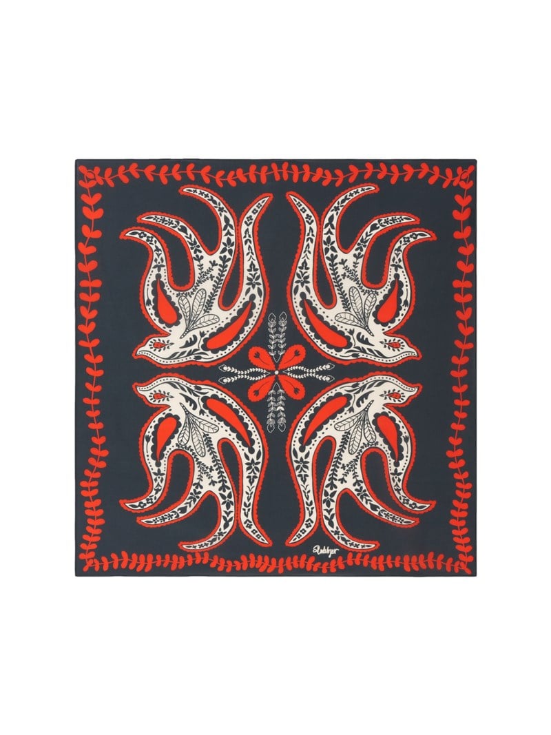 Scarf four swallow
