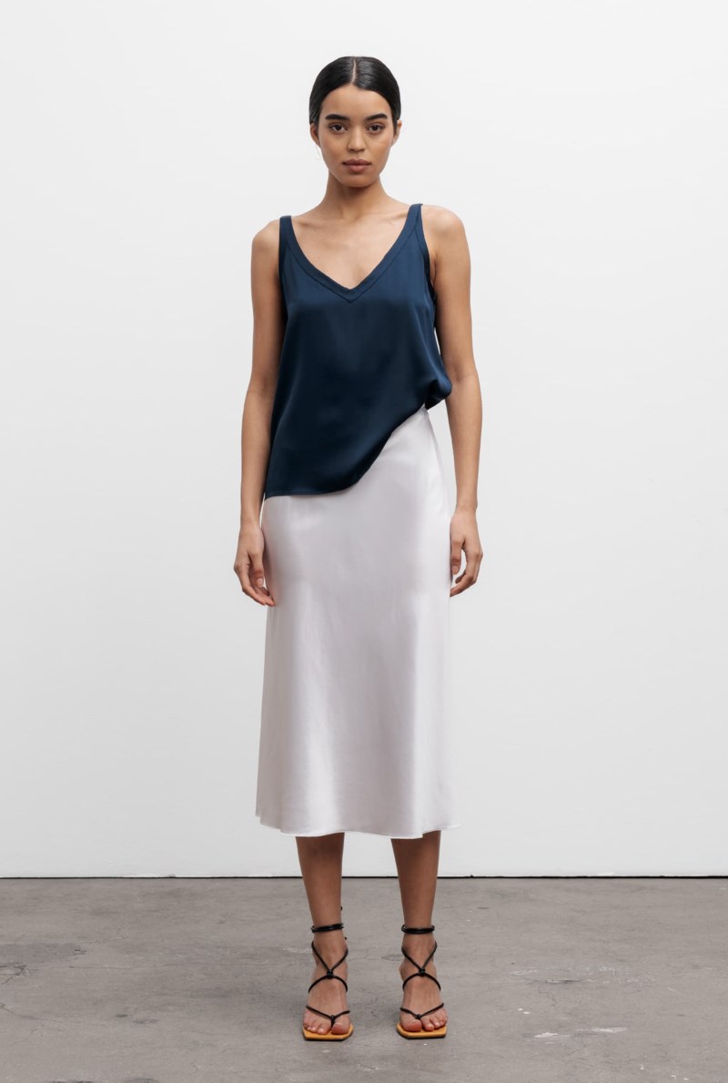 Linne shin midnight blue 3