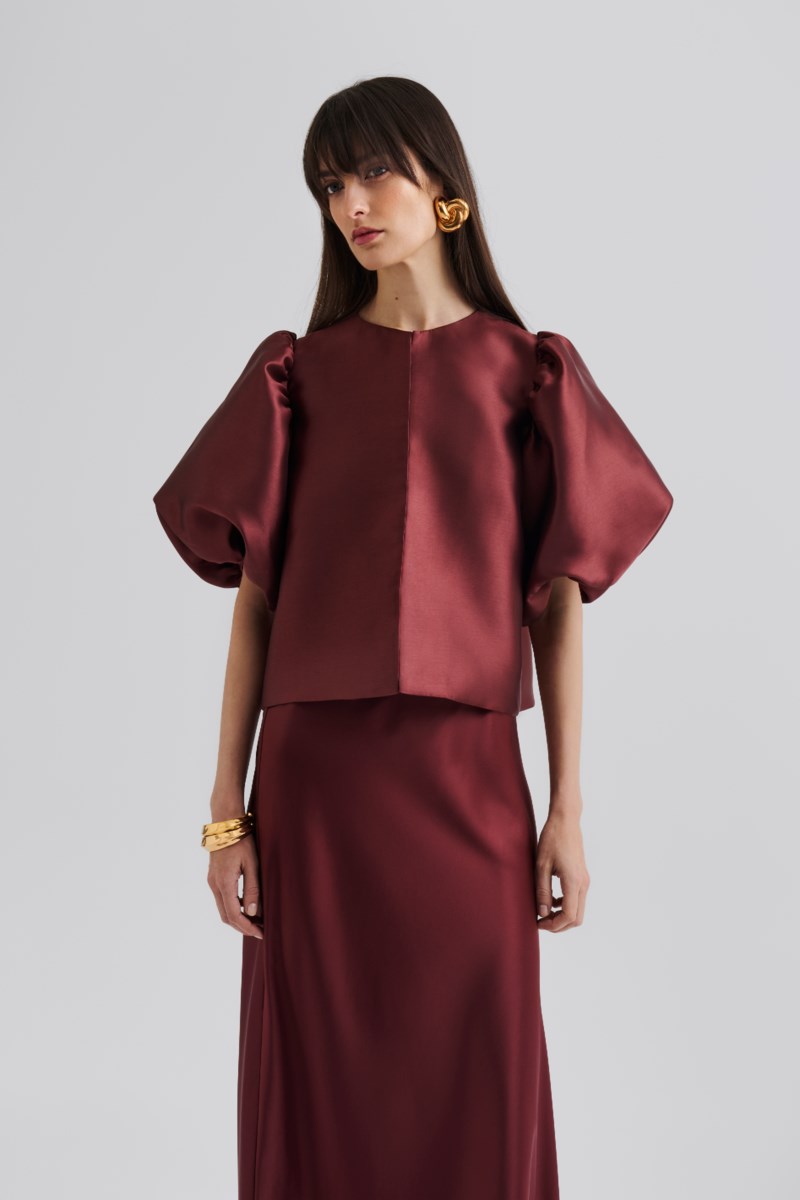 Blus cleo wine 2