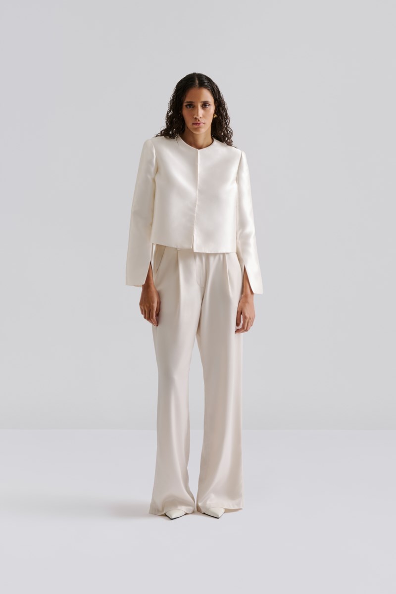 Blus ruthie cropped long sleeve 2