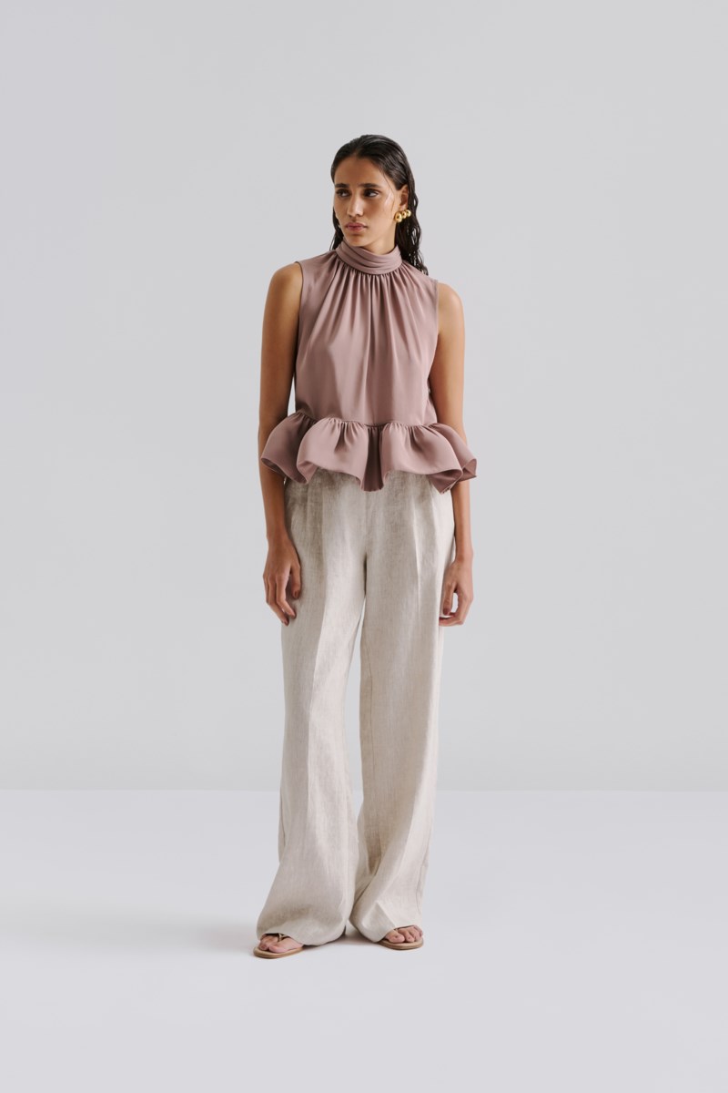 Blus lune halterneck frilled hem 2