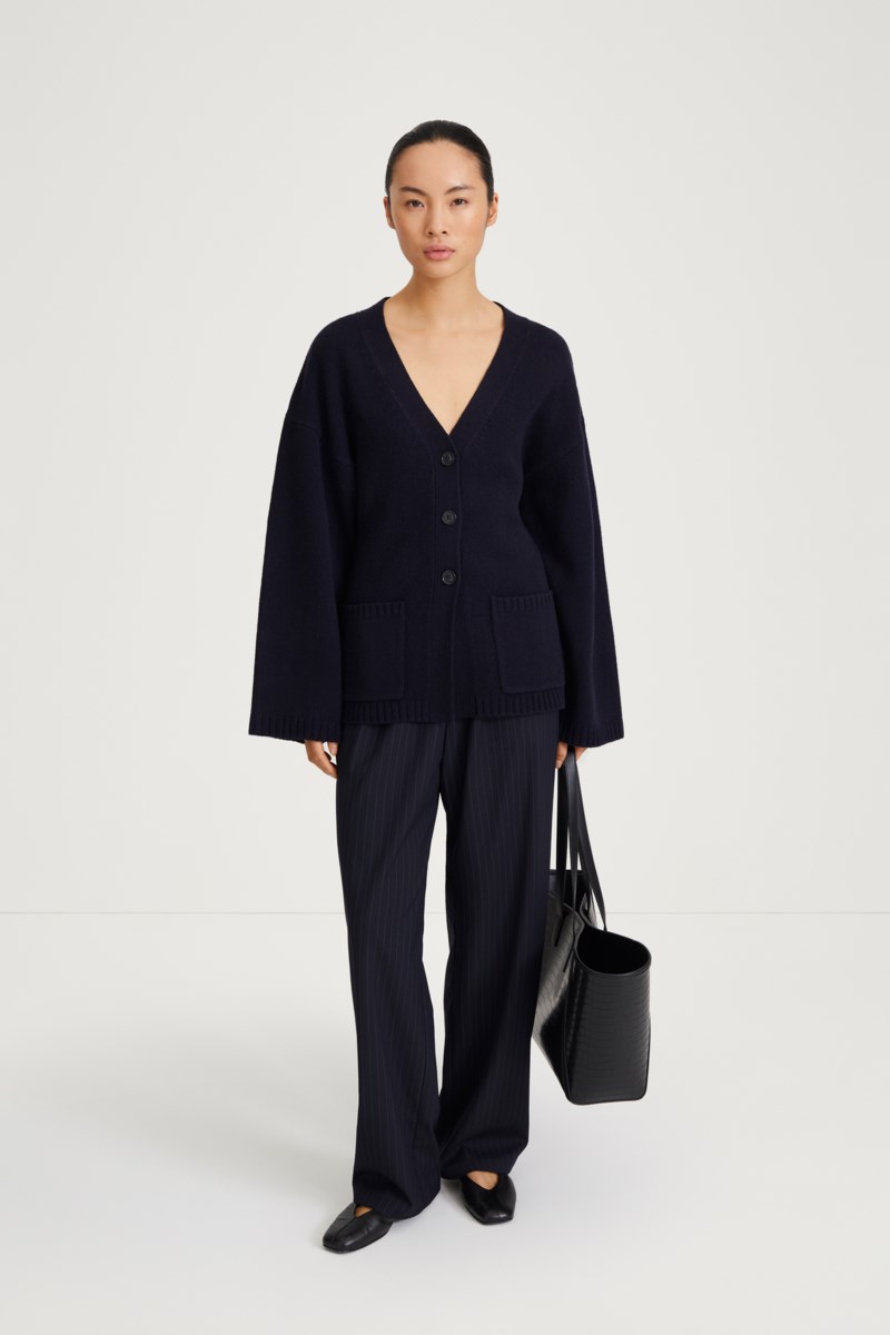 Kofta helia knitted marin 2