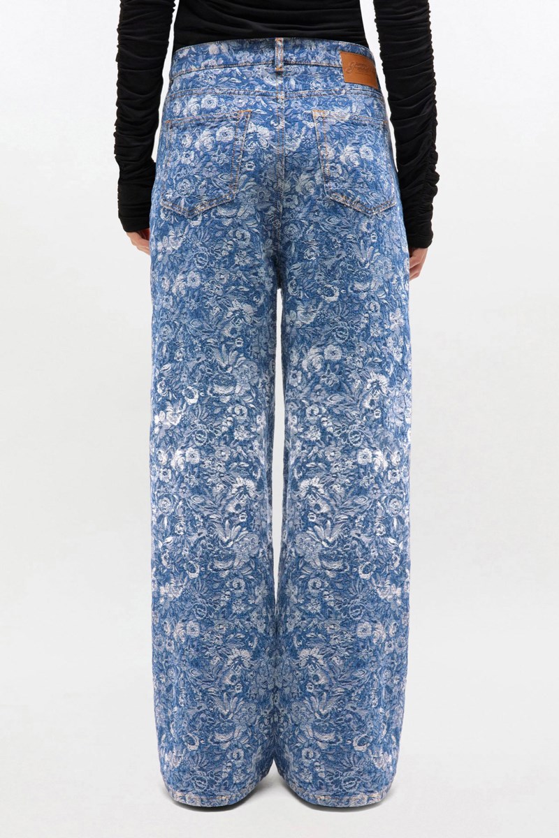 Jeans tapestry 3
