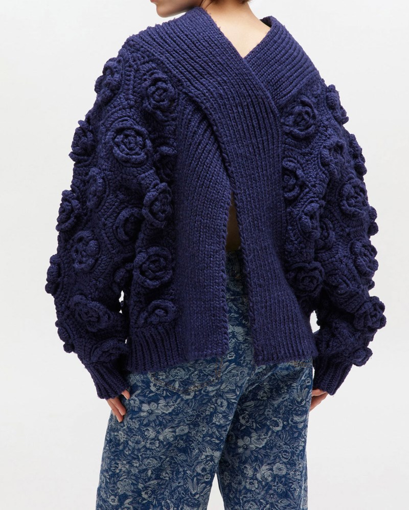 Tröja flower crochet wool sky captain 2
