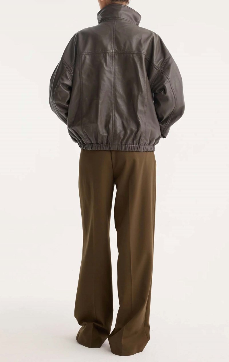 Jacka reinvented leather 3