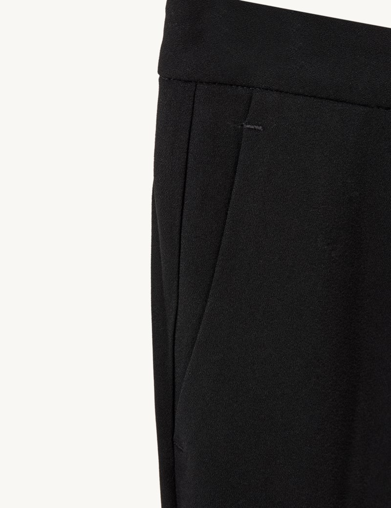 The Garment Byxa crepe wide dam – bild 3