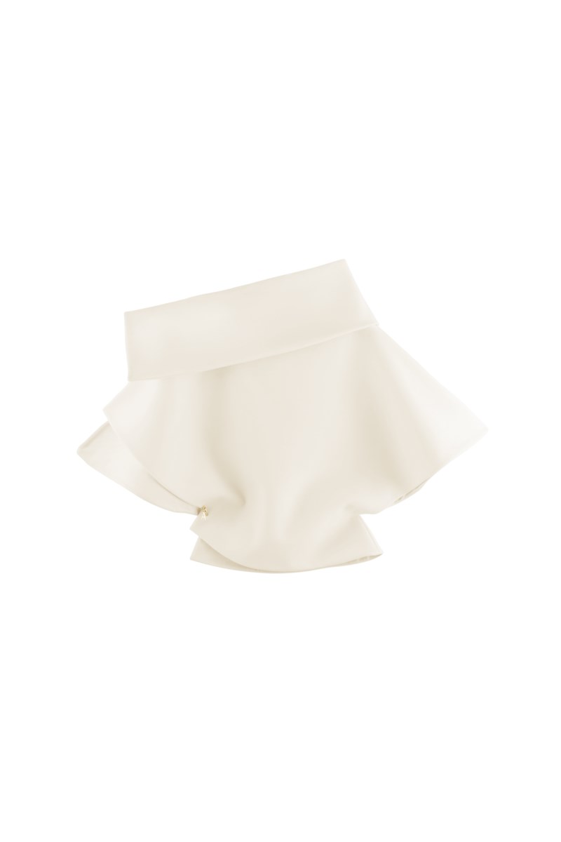 Structured top