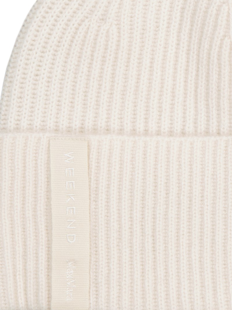 Mössa volonta ivory 3
