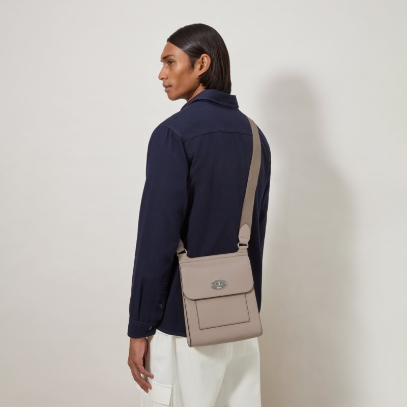 Mulberry Antony black small classic grain axelremsväskor dam – bild 2