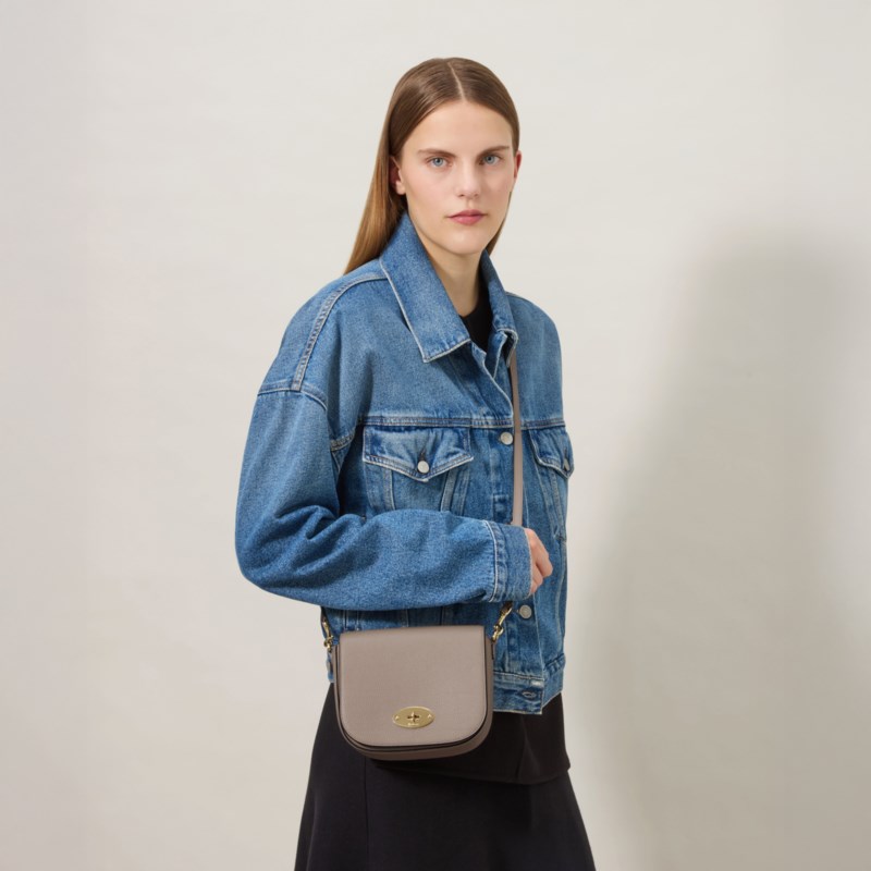 Small darley satchel oak small classic grain 2