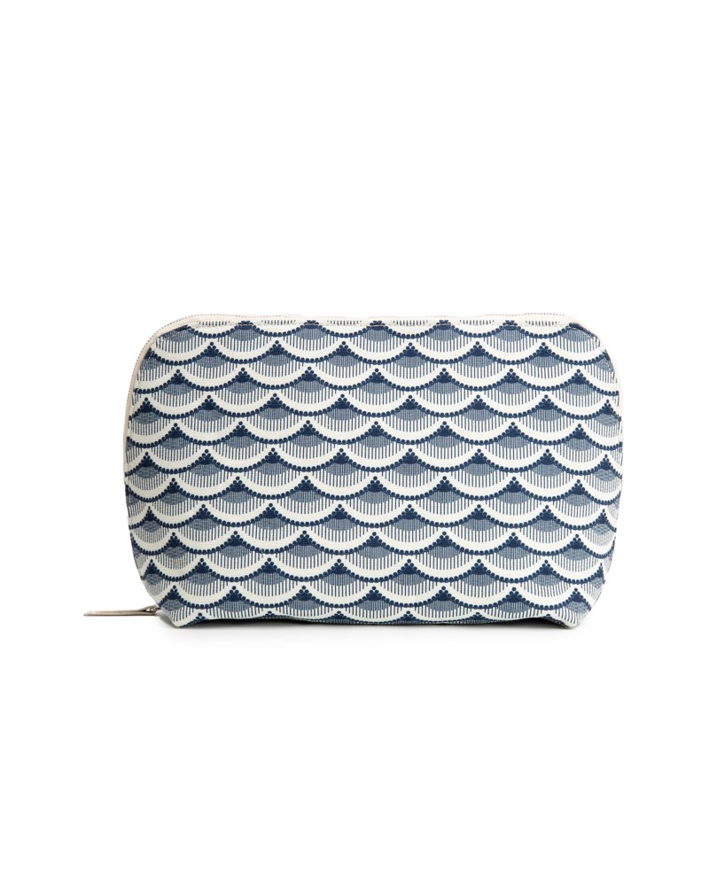 Necessär toiletry bag