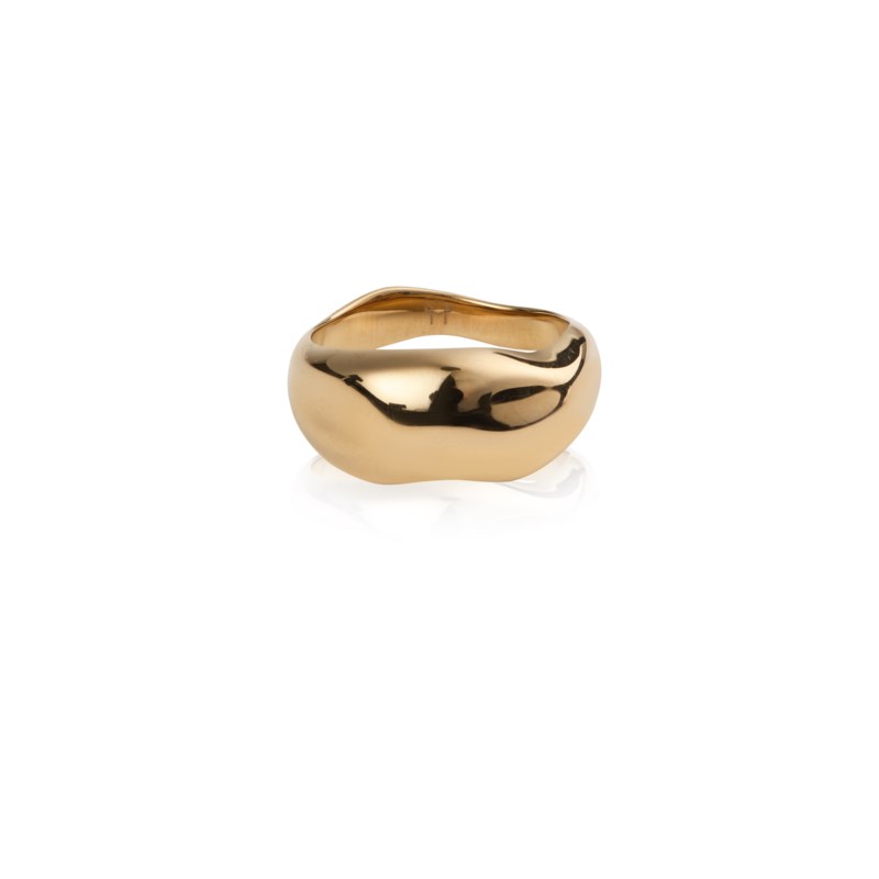 Wavy bolded large ring