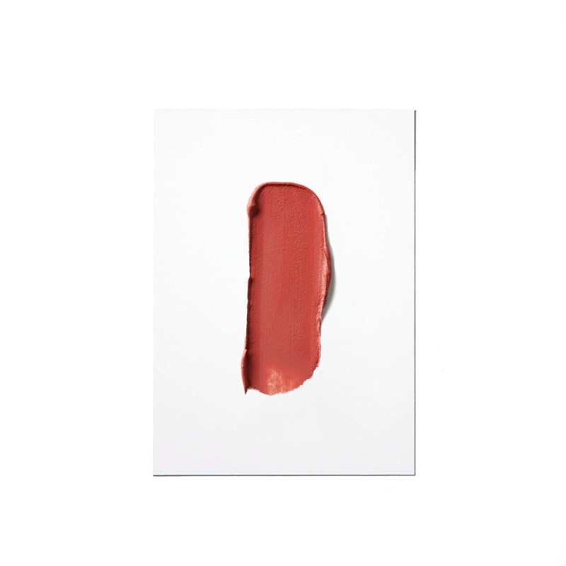 Lipstick matte attached 2