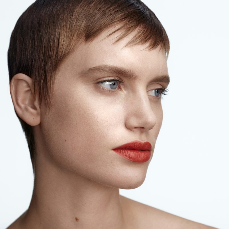 Lipstick matte attached 5
