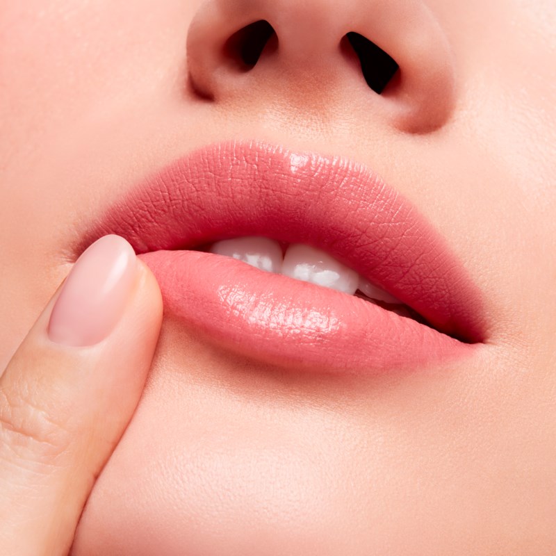 Lustreglass Sheer Shine Lipstick 9