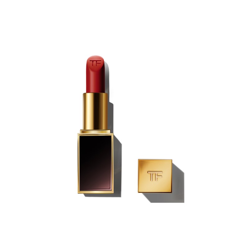 Lip color matte