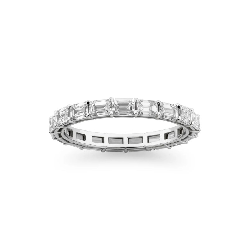 Fancy cut emerald wedding band wg