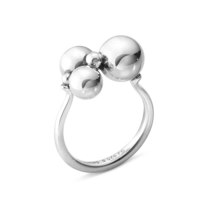 Moonlight grapes ring small